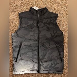 NWT Peter Millar Men’s Après Ski Gilet Vest